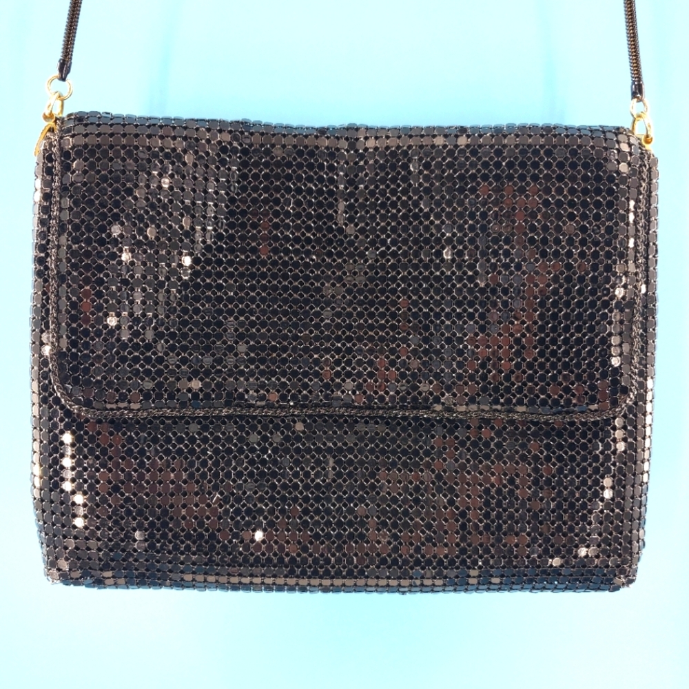 Vintage 70s black mesh evening bag